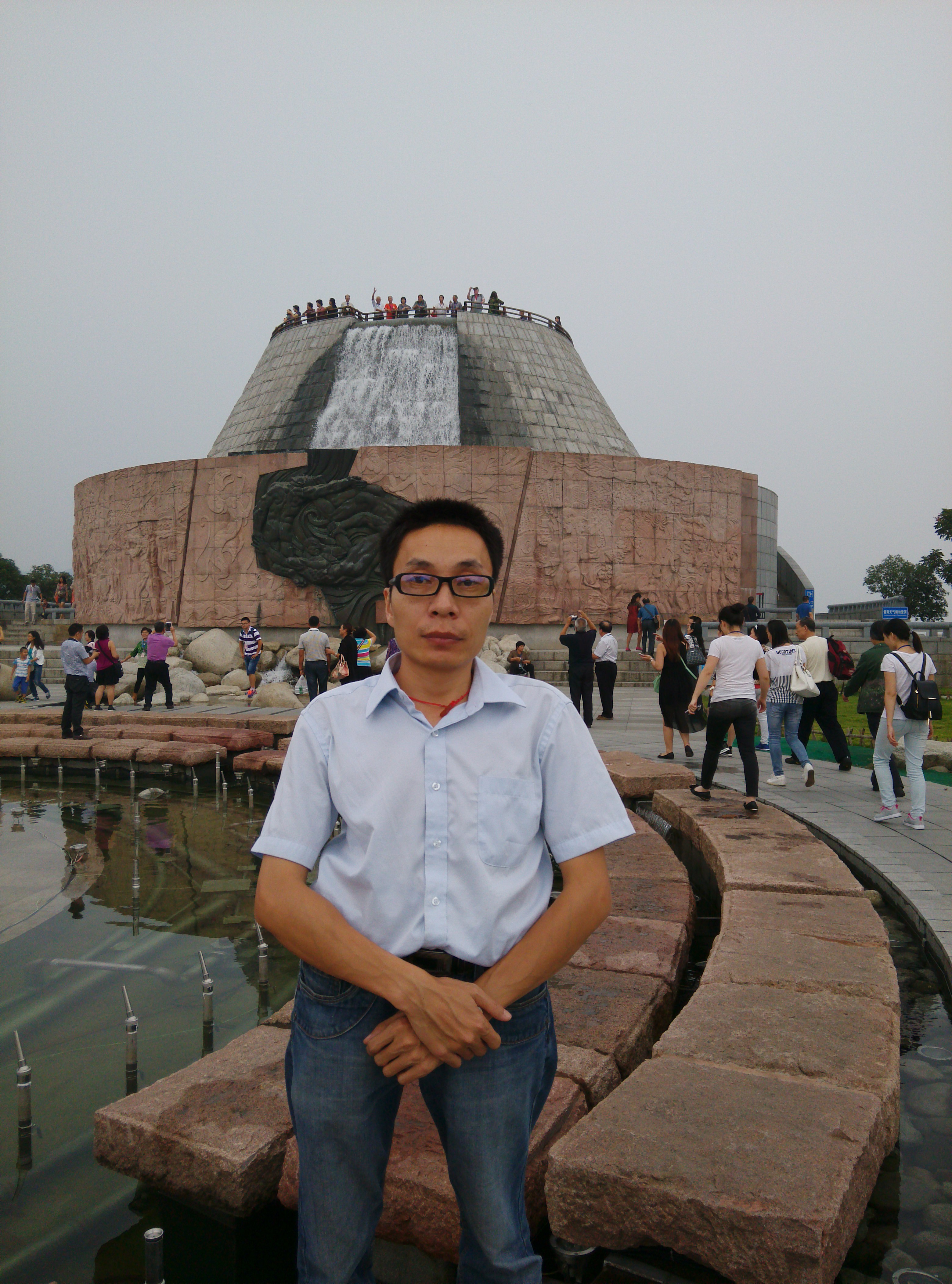 王建芳.jpg 王建芳.jpg