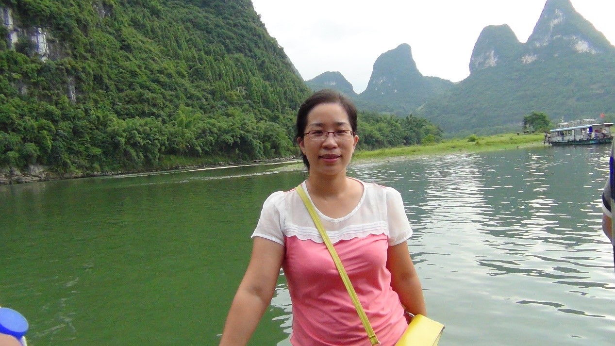 陈艳丽.jpg 陈艳丽.jpg