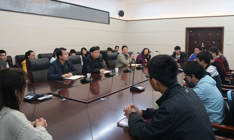 2015计算机座谈.jpg 2015计算机座谈.jpg